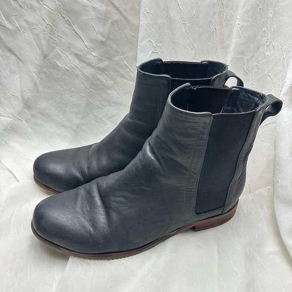 Poppy Barley Shoes - Poppy Barley Leather Ankle Boots size 8